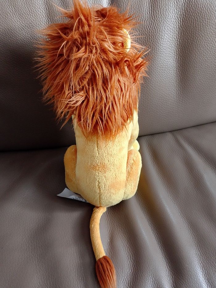 Peluche moufasa roi lion Disney store 40 cm - photo numéro 10