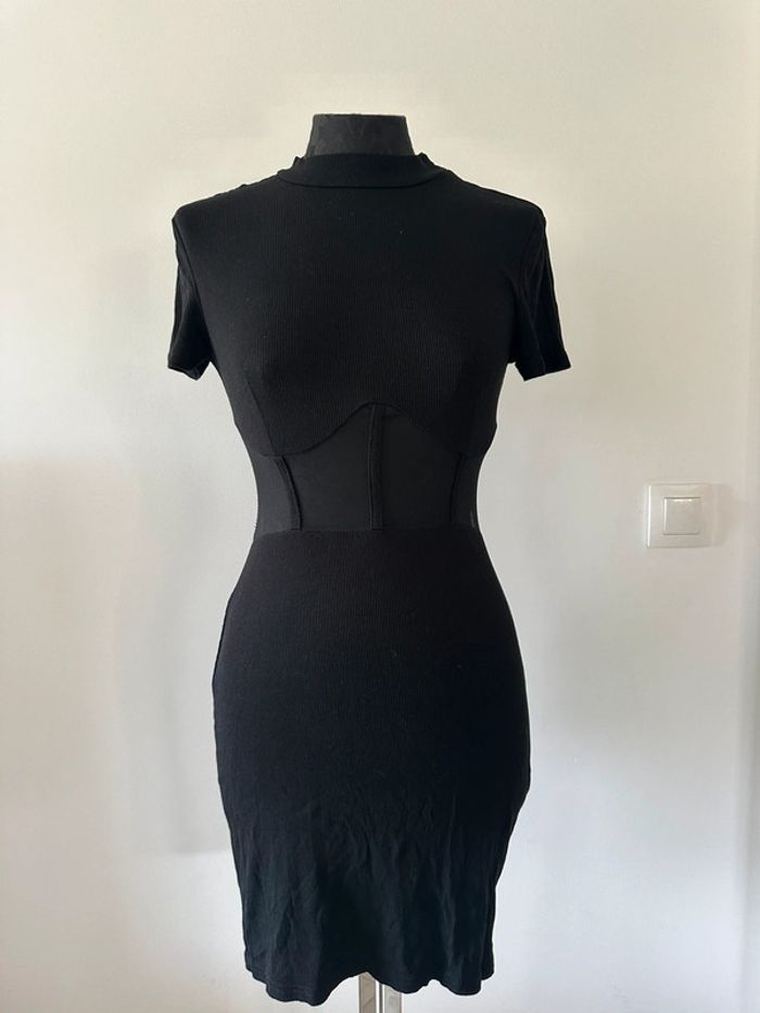 Petite robe noire moulante