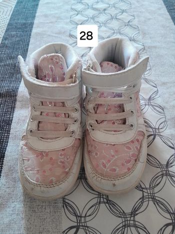Basket fille montante 28