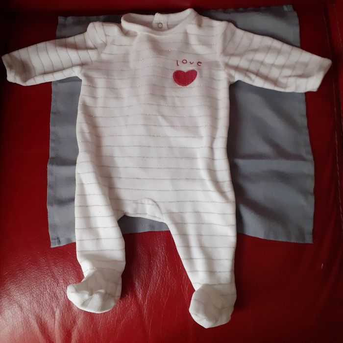 BB 3 mois Pyjama "Love"