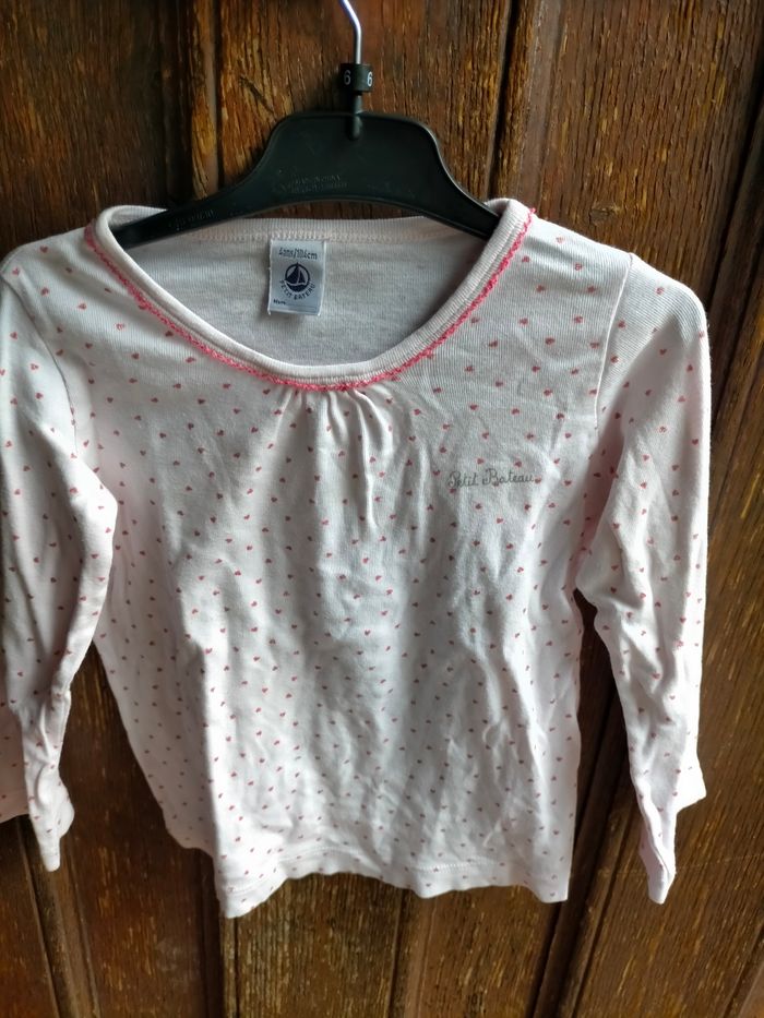 Joli tee shirt Petit bateau 4 ans