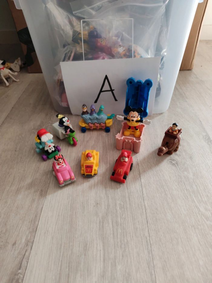 Diverses figurines McDonald's