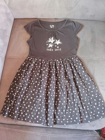 Robe manches courtes Fille 8 ans étoiles très chic Lh