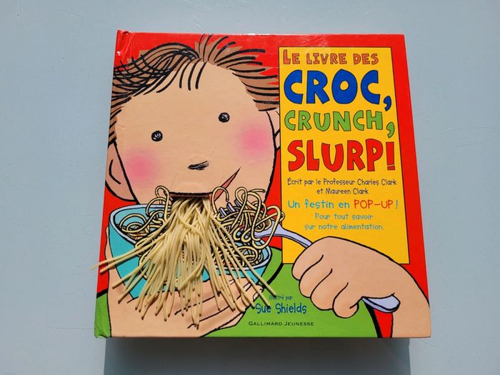 Livre animé Pop-up, tirettes, roues.. Le Livre des Croc, Crunch, Slurp! - photo numéro 2