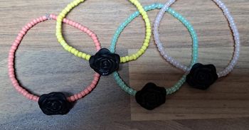 Bracelet à rose noire