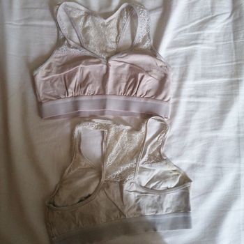 Lot 2 de brassières