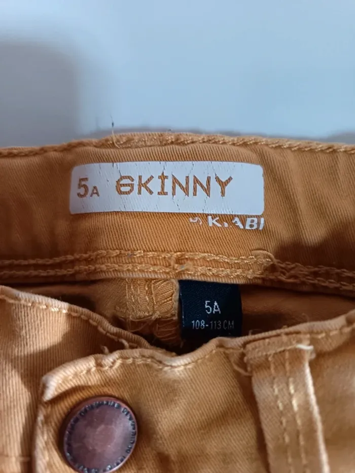 Skinny fille - photo numéro 3