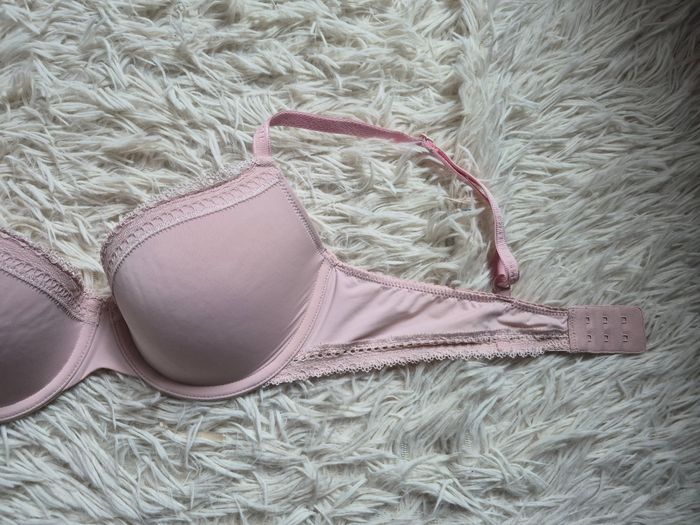 Soutien gorge Tommy Hilfiger rose - Taille 85B - Neuf - photo numéro 7
