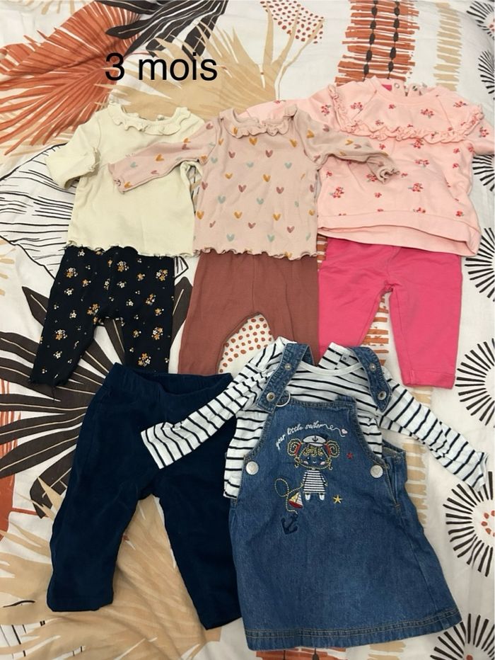 Lot vêtements taille 3 mois
