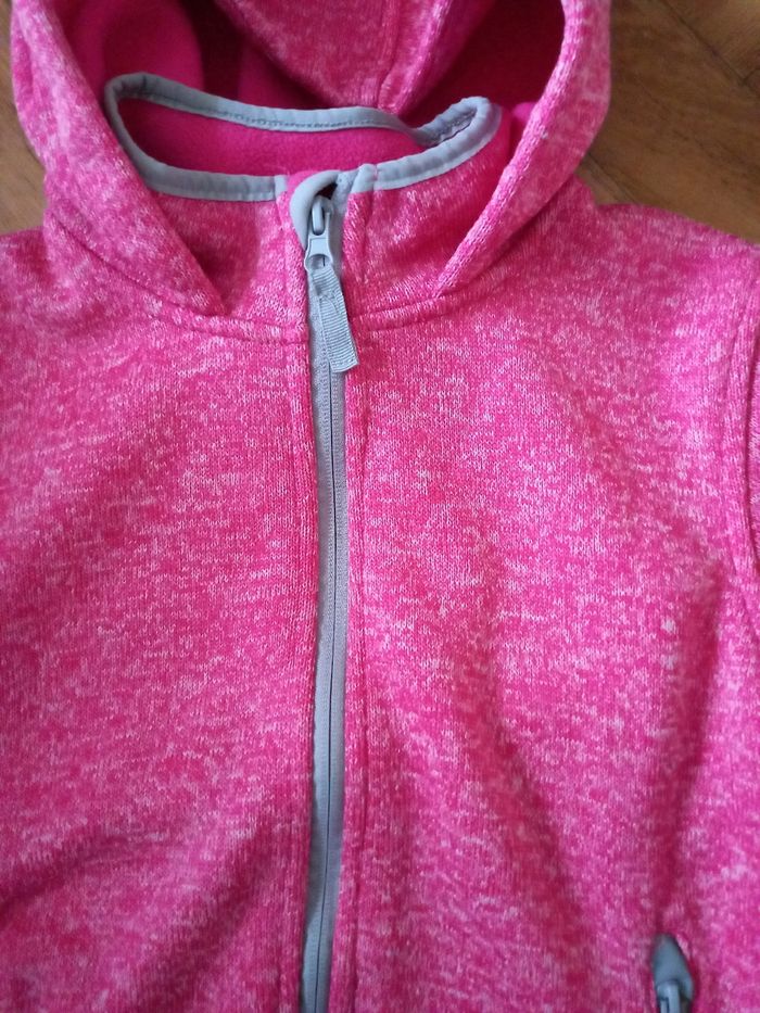 Gilet 6 Ans NEUF - photo numéro 2