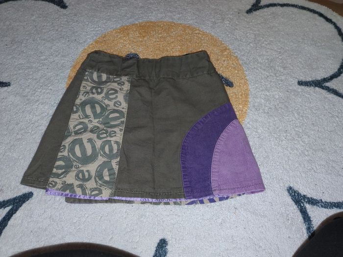 Jupe Desigual kaki violet 6-8 ans - photo numéro 2