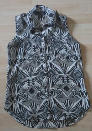 Chemise sans manches transparente