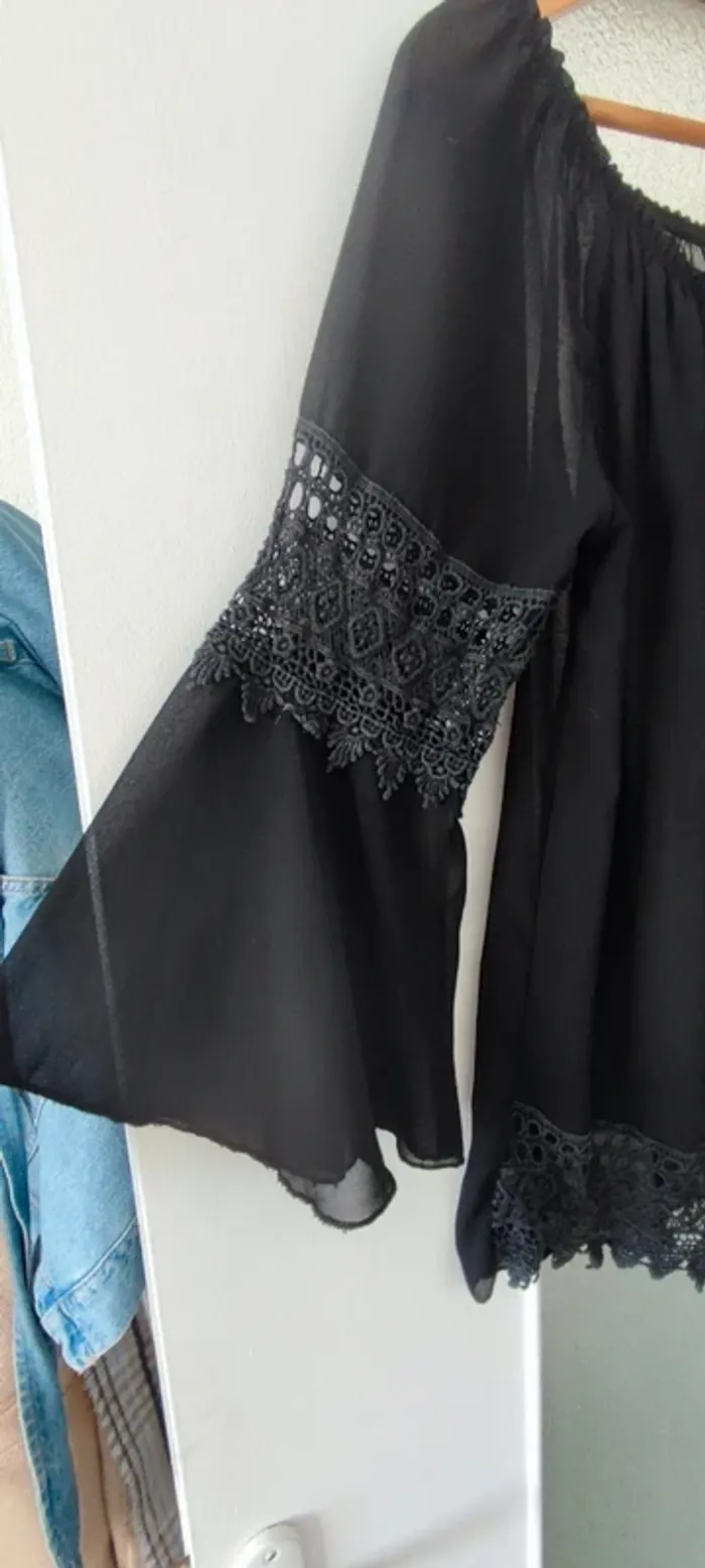 Blouse noire - photo numéro 2
