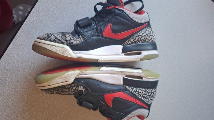 Baskets Nike Jordan pointure 38,5 gargon - photo numéro 4
