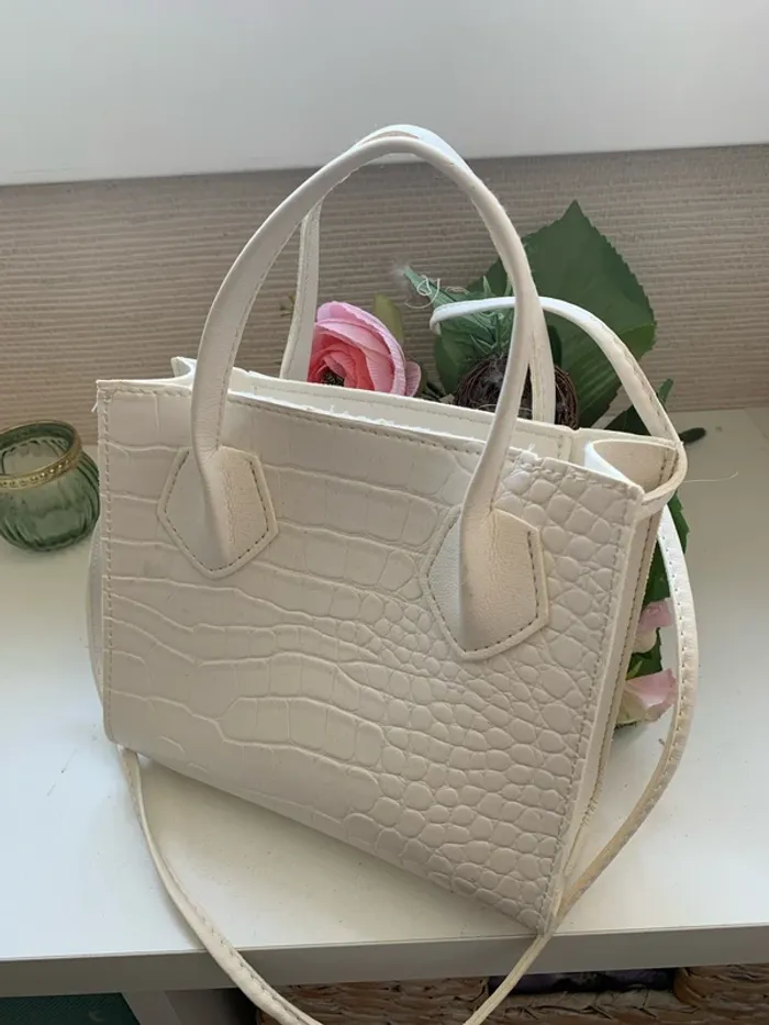 Joli petit sac 18x15 cm femme - photo numéro 2