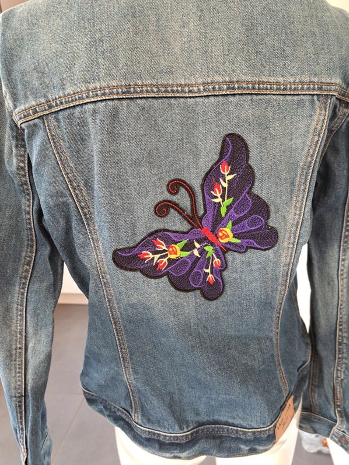 Jolie veste en jeans - photo numéro 2