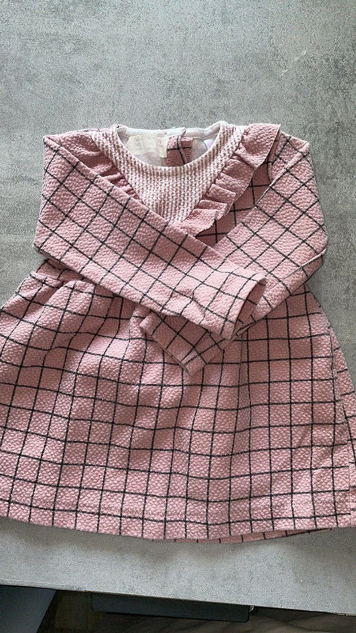 Robe 6 mois - photo numéro 3