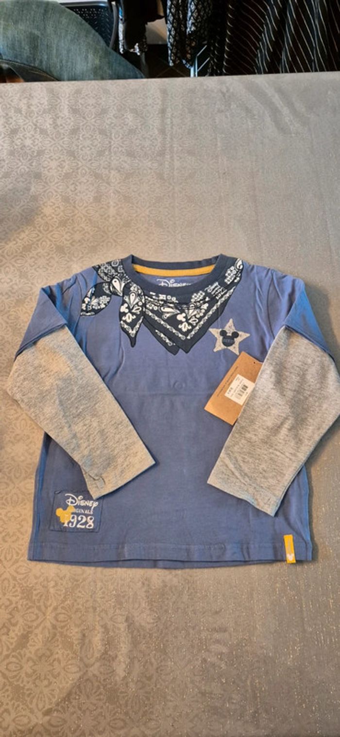 Tee-shirt mickey disney 4-5 ans