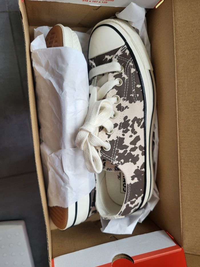 Converse Femme pointure 40 - photo numéro 2
