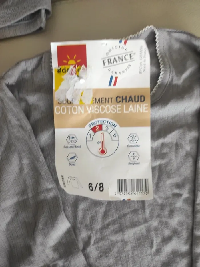 Lot sous vêtements chauds 6/8ans neufs - photo numéro 6