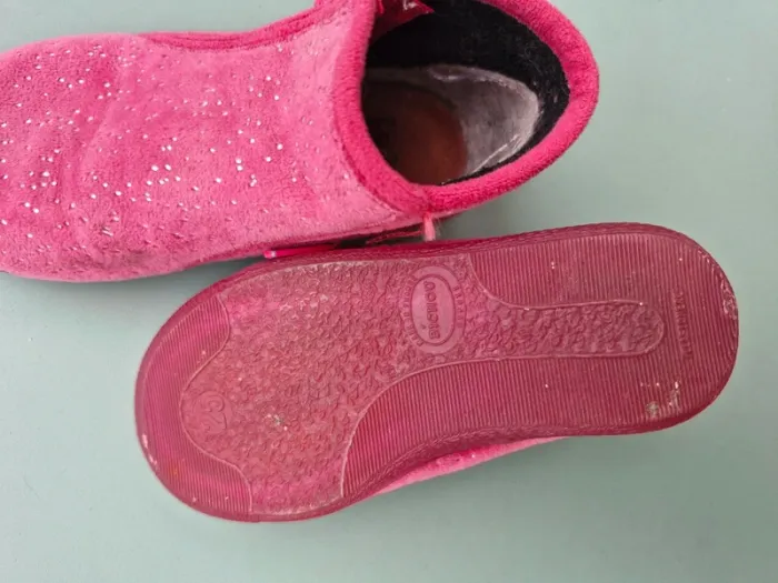 Chaussons taille 25 - photo numéro 4