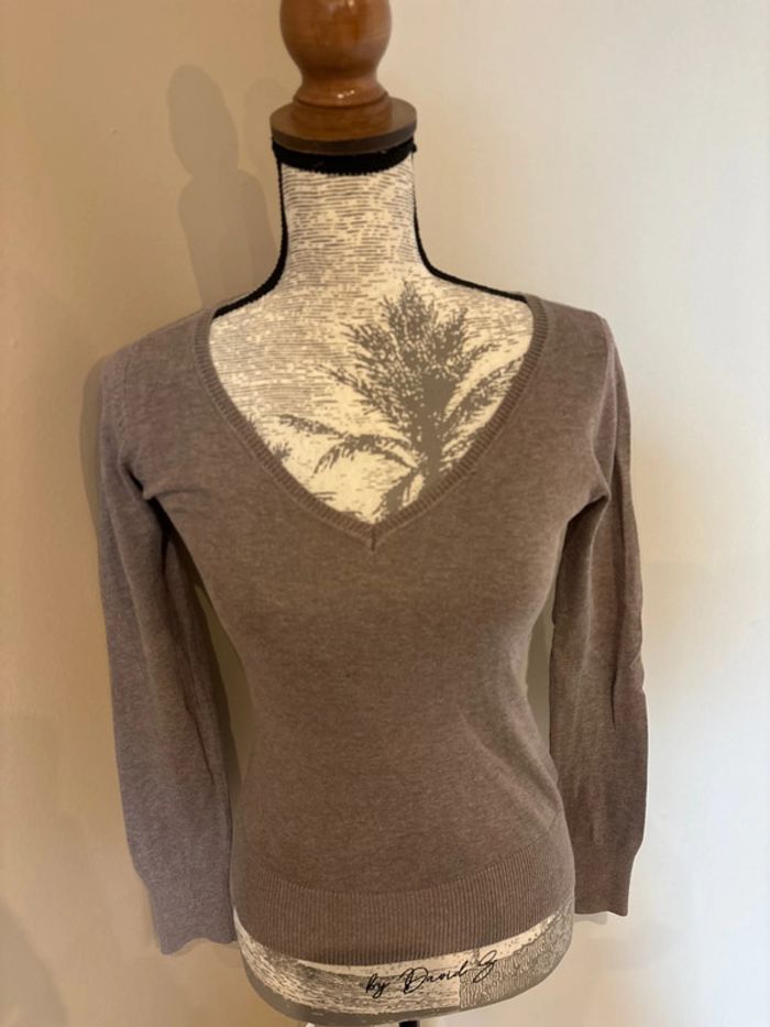 Pull col V femme Pimkie taille S - photo numéro 2