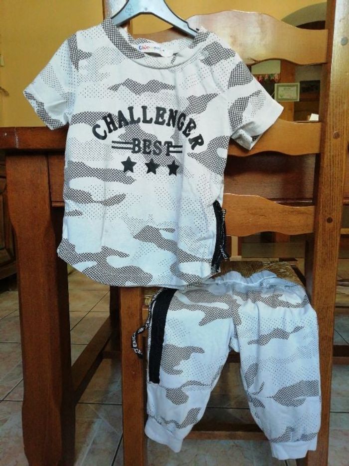 Ensemble short