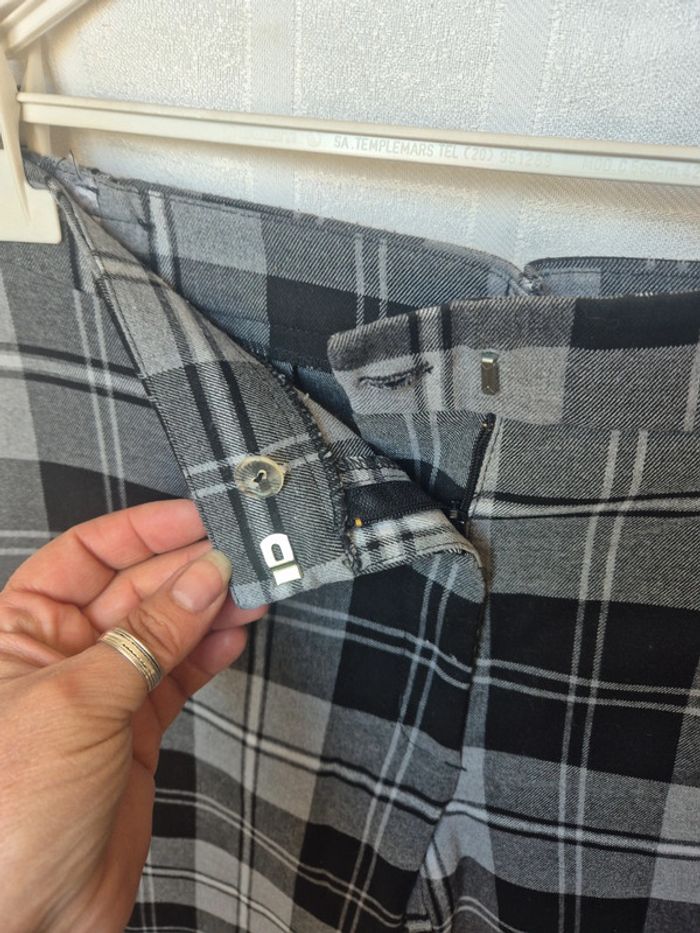 pantalon à carreaux taille 44 - photo numéro 3