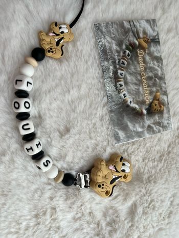 Attache tétine personnalisé plutôt