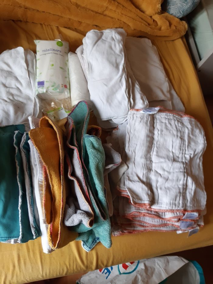 Gros lot  + 40 couches lavables  et inserts - photo numéro 7