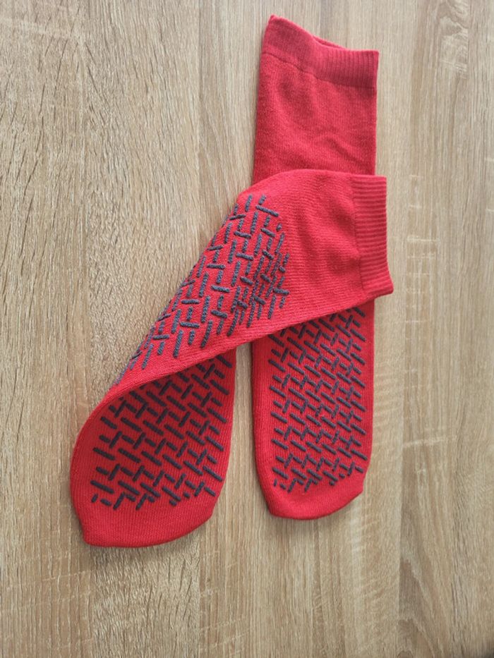 Chaussettes antidérapantes - photo numéro 3