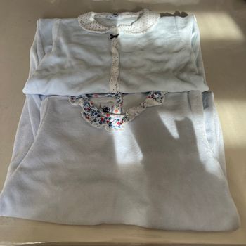 Lot de pyjama petit bateau