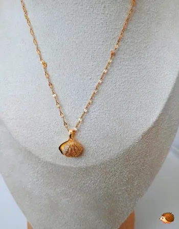 Collier coquillage doré fin – inspiration Mile Mila
