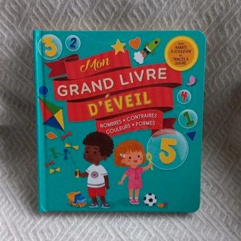 Mon grand livre d'éveil