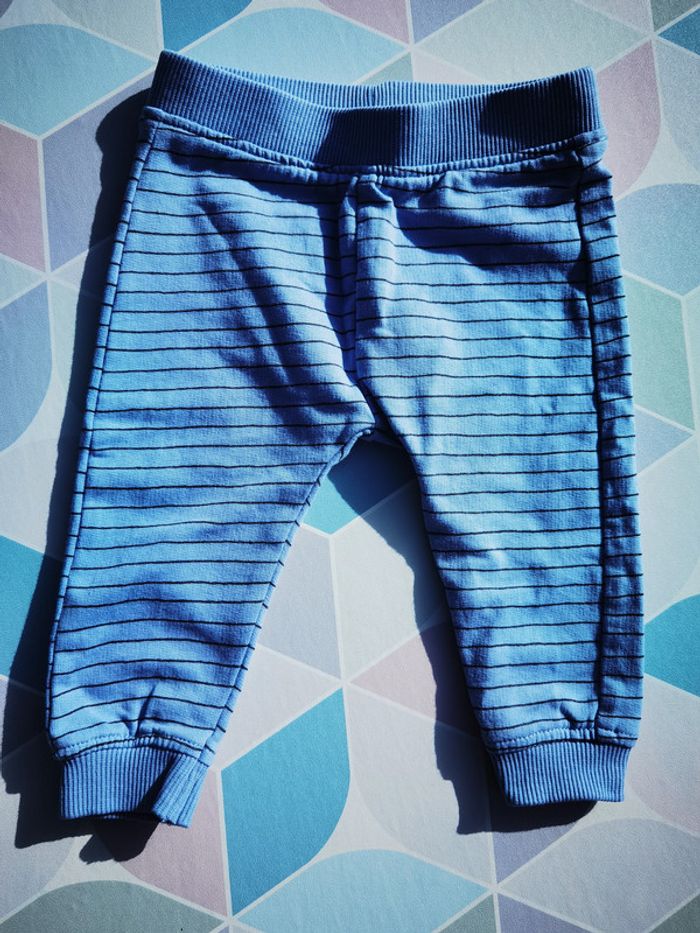 D1129 - pantalon garçon 1 mois - photo numéro 2