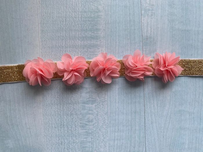 Ceinture dorée avec fleurs roses petit bateau - photo numéro 2