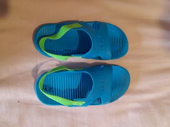 Chaussures de piscine