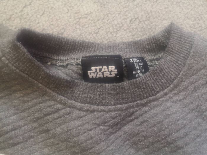 Pull star wars - photo numéro 3