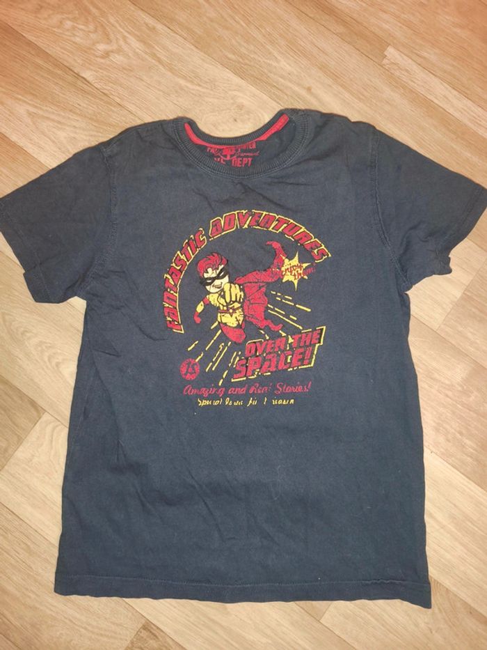 Tee shirt manches courtes lego Marvel taille 7/8 ans marque Tex Basic