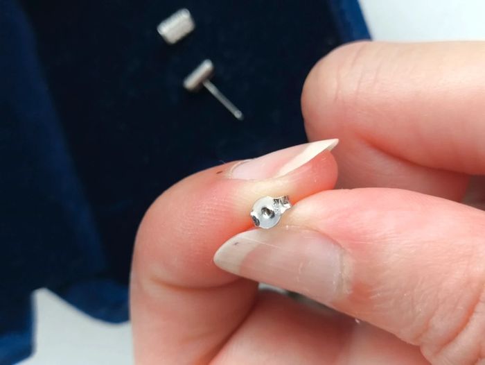Boucle d'oreille en or blanc - photo numéro 3