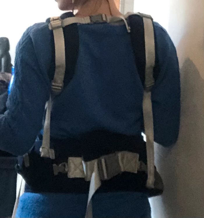 Porte bébé avec siège - photo numéro 3