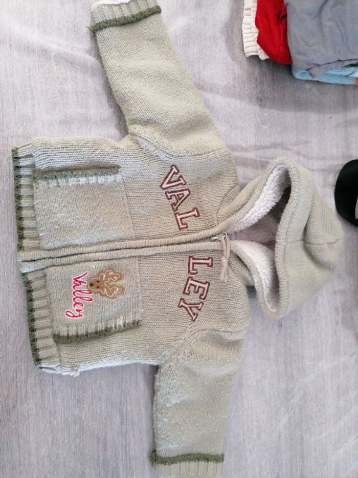 Gilet très chaud 12 mois