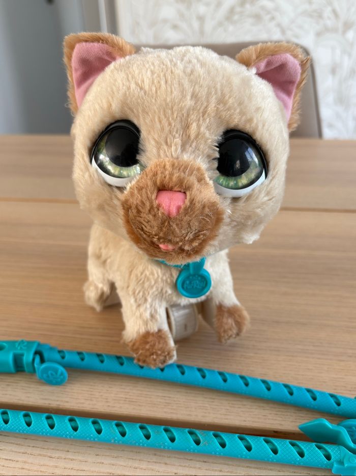 Mon chaton marcheur FurReal - photo numéro 2