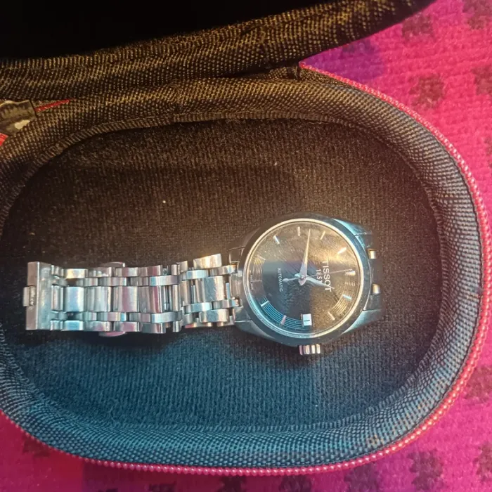 Montre Tissot automatique couturier - photo numéro 4