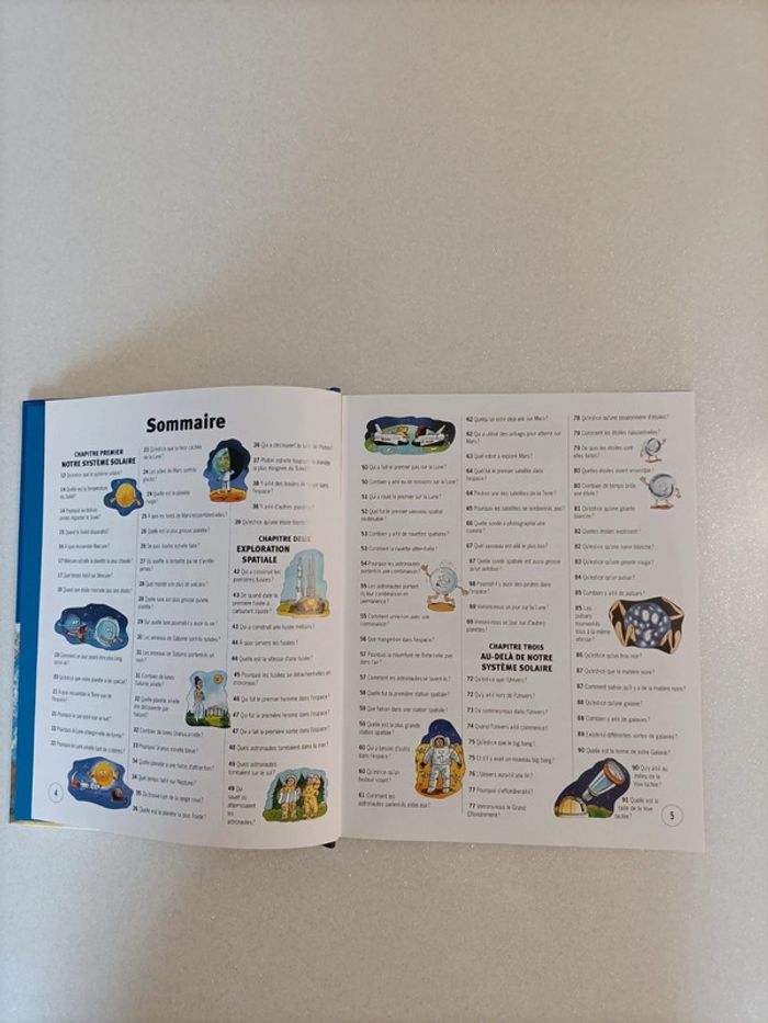 Livre terre de l' espace TB état - photo numéro 5