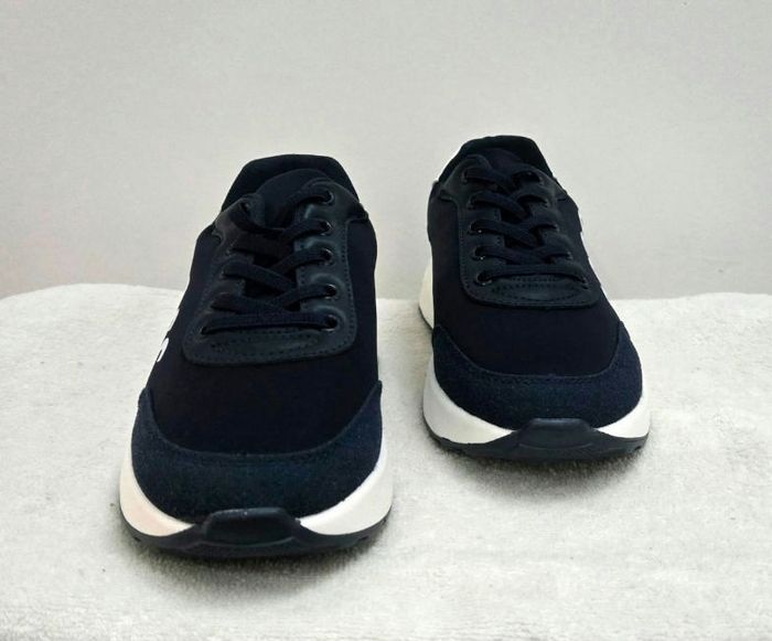 Hugo Boss Kids – Baskets BOSS  bleub/ beige – Pointure 34 - photo numéro 2