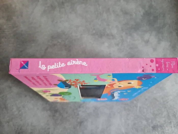 La petite sirène - mon livre aquarium - photo numéro 6
