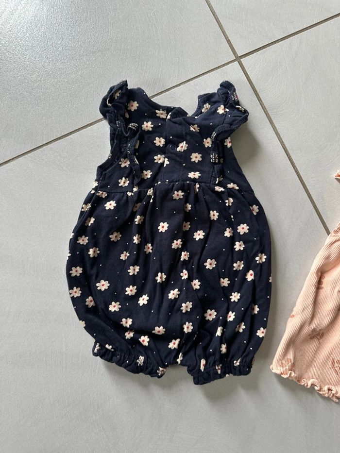 Robe et combinaison en 3 mois - photo numéro 4