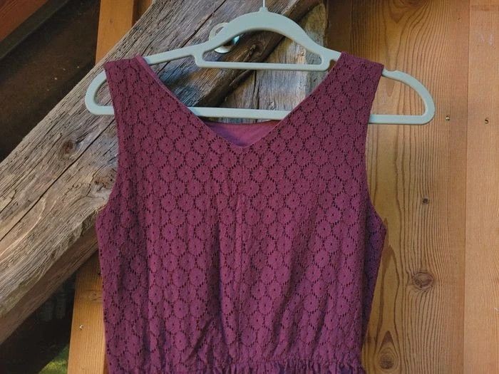 IKKS robe en dentelle bordeaux, XS 12/14 ans, sans manches - photo numéro 3