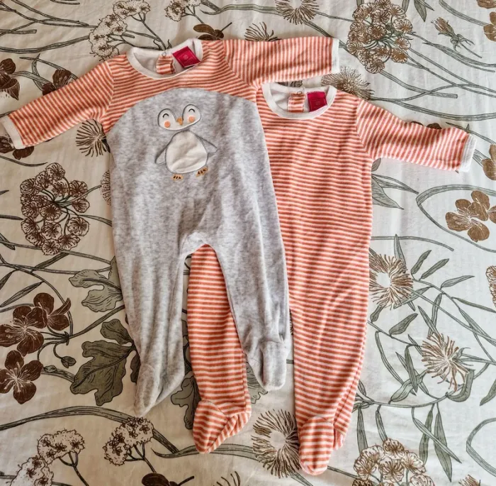Lot 2 pyjamas